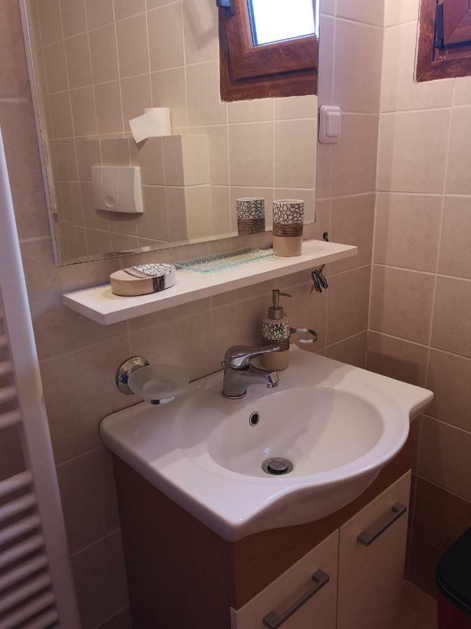*The Balcony-Luxury Family House In City Center * Parga Eksteriør billede